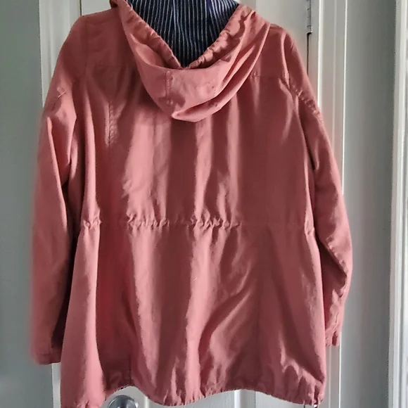 Fall/ spring jacket - Picture 2 of 7